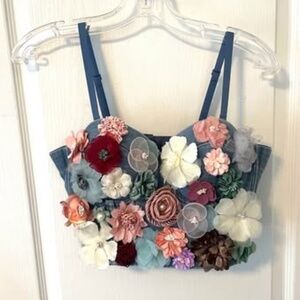 XS/S denim flower embellished Bustier. Just sooo cute.